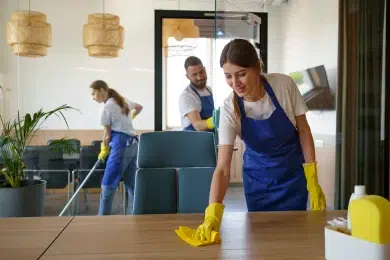 cleaning service business image